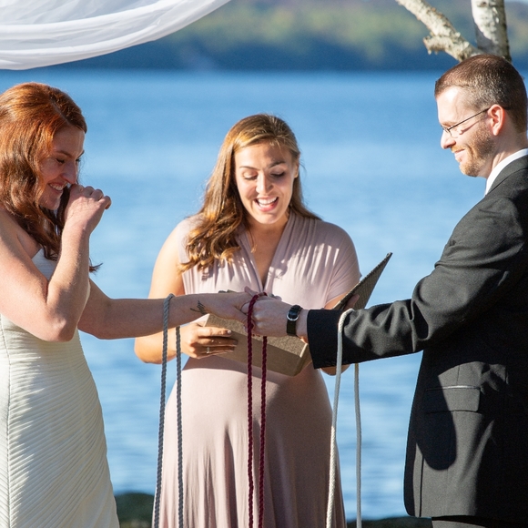 Meet your Posher, Emily - Picture 4 of 4